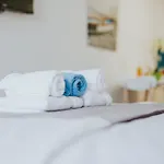 Stephanie * לרנקה